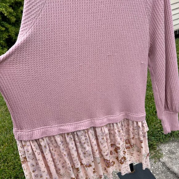 Free People Opposites Attract Floral Oversize Thermal Mesh Mini Dress Size M - Picture 6 of 10